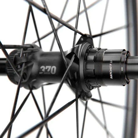 E 1800 SPLINE