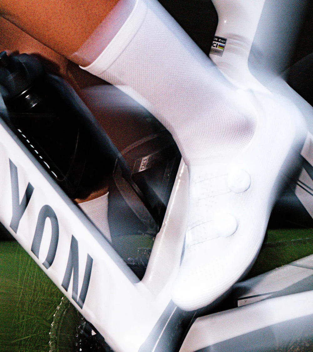 M3 Pro - White