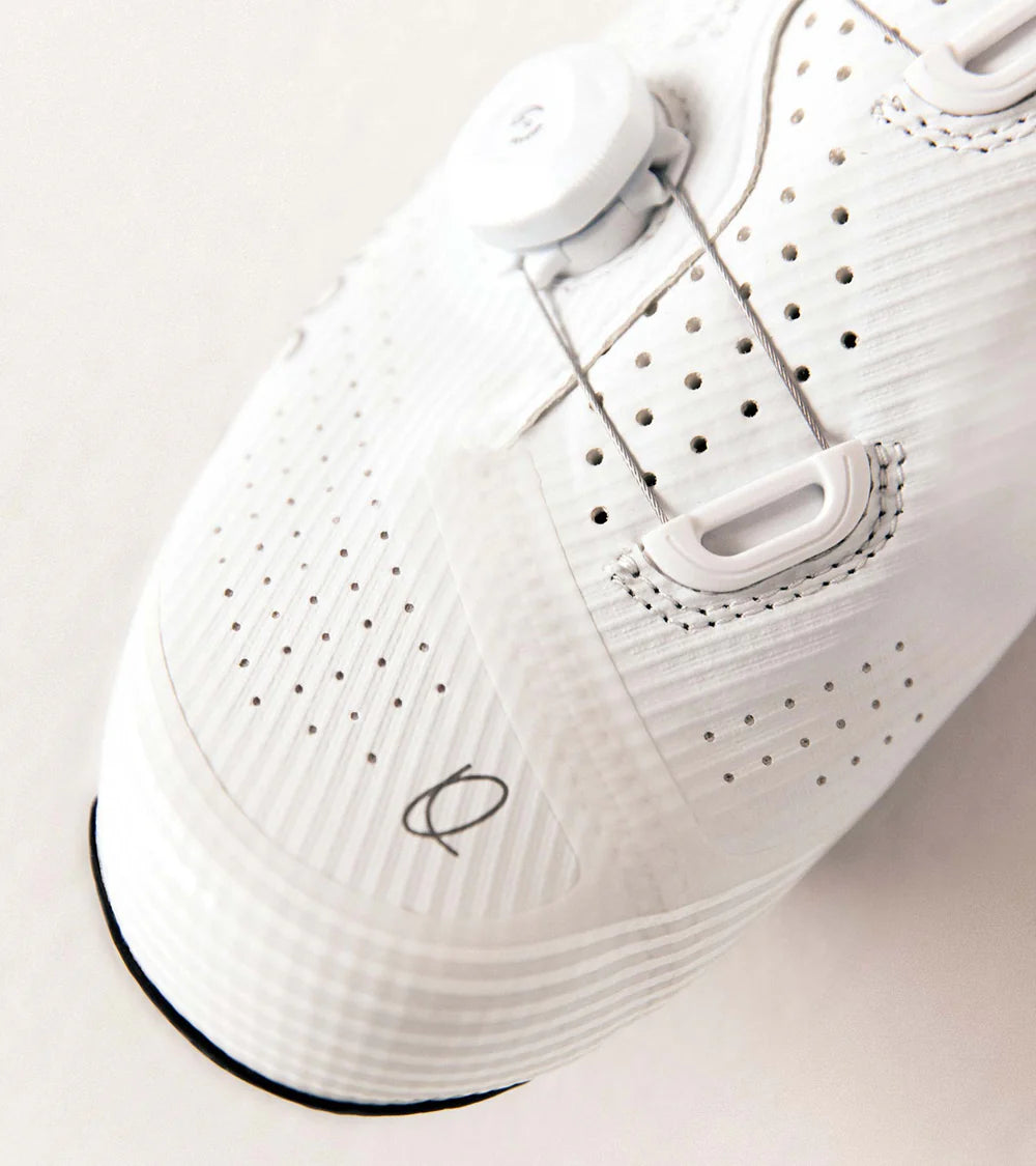 M3 Pro - White