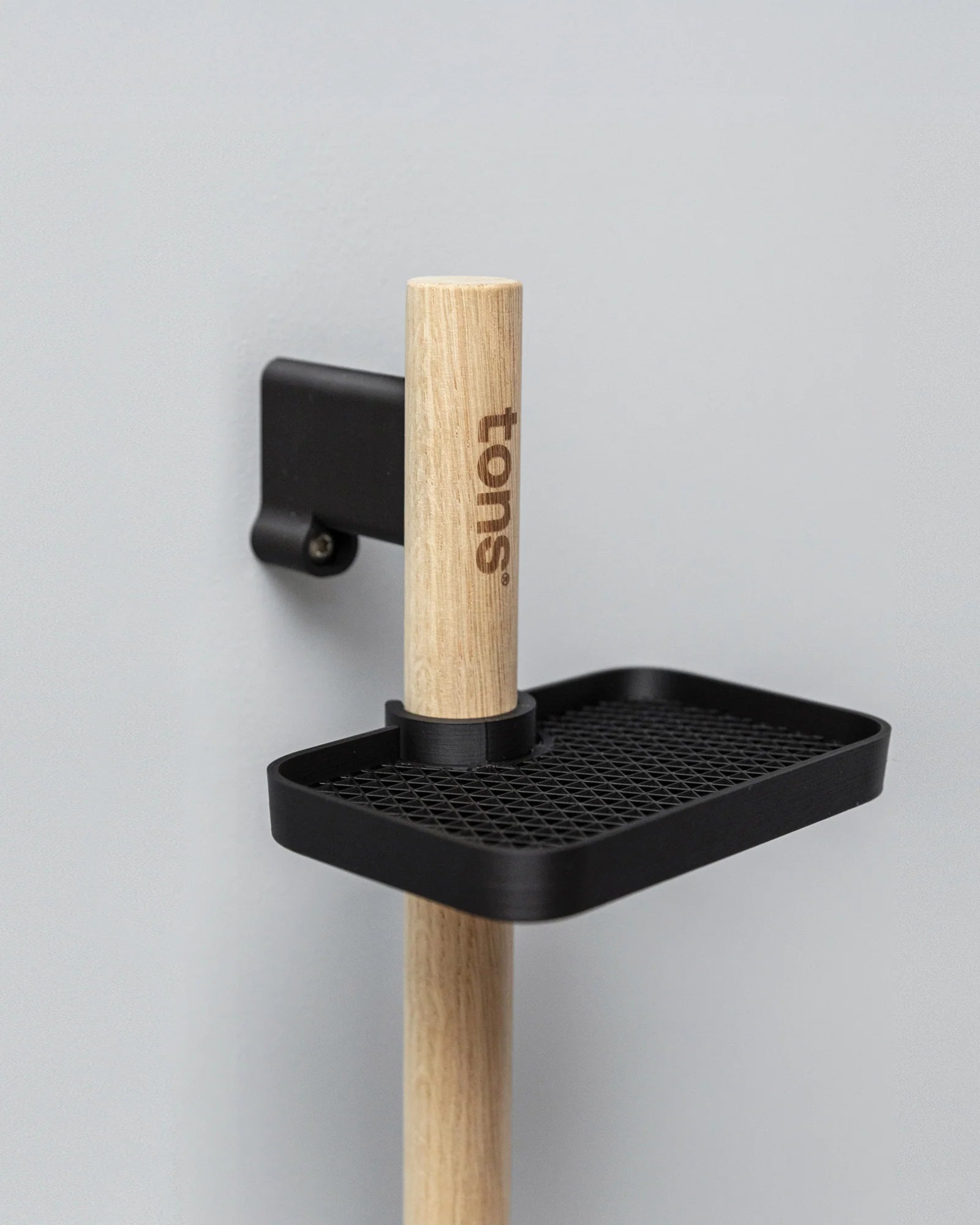 Rack | B . Shoes + Glasses + Helmet + Tray